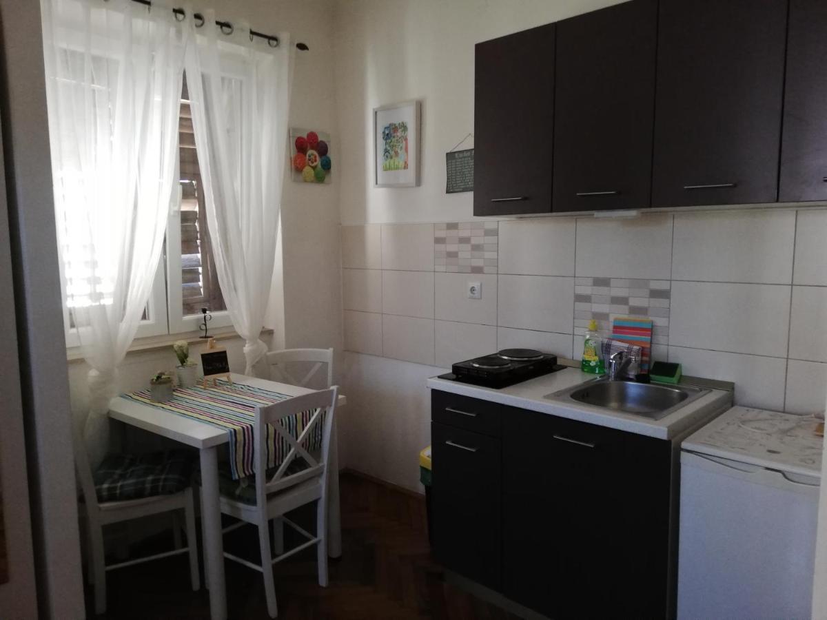 Optimist Split/City Center Екстер'єр фото