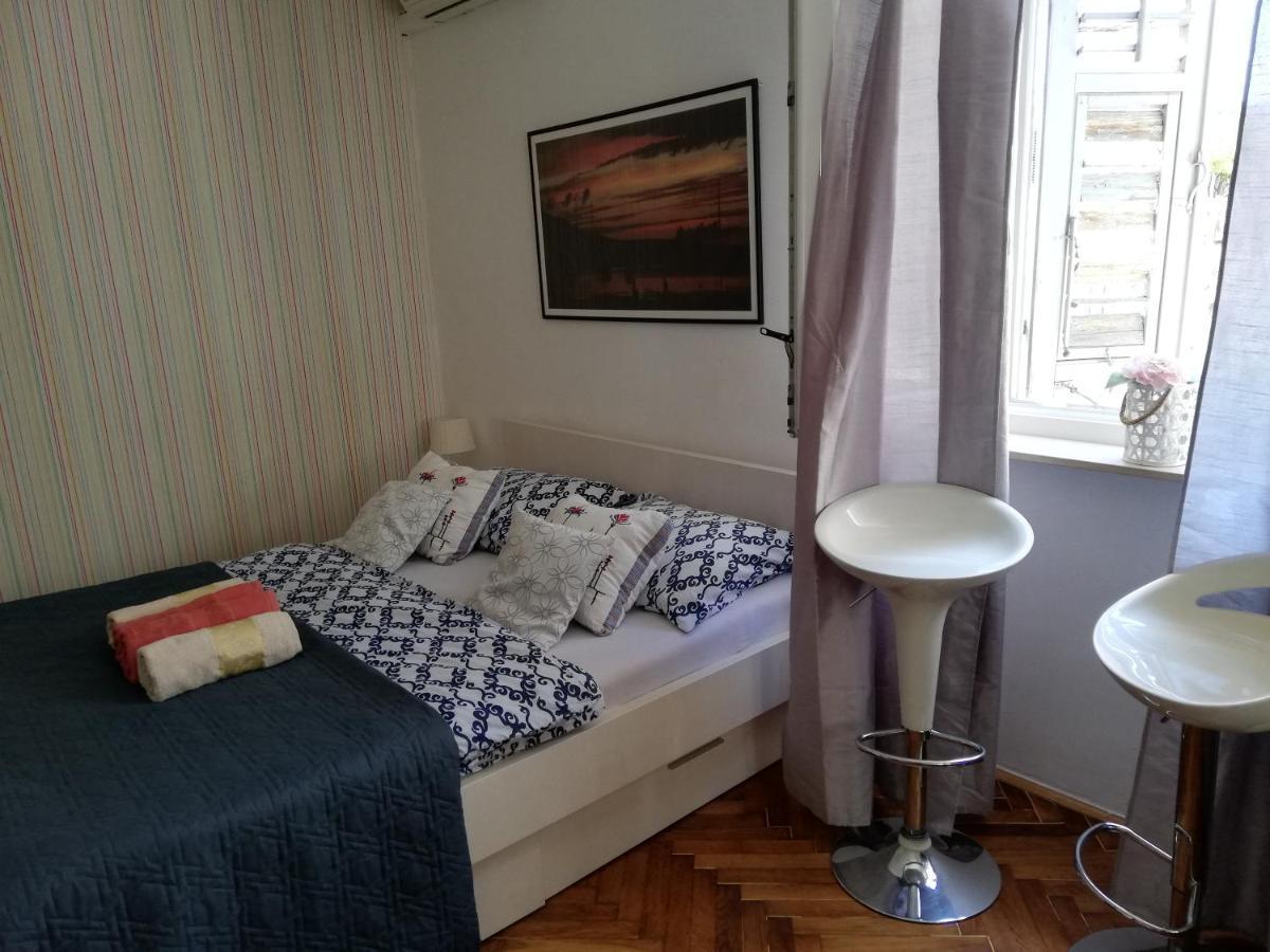 Optimist Split/City Center Екстер'єр фото